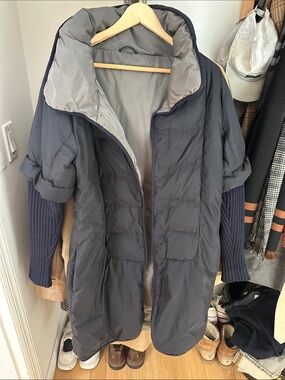 Brunello Cucinelli Charcoal Gray Quilted Puffer Coat with Knit Sleeves